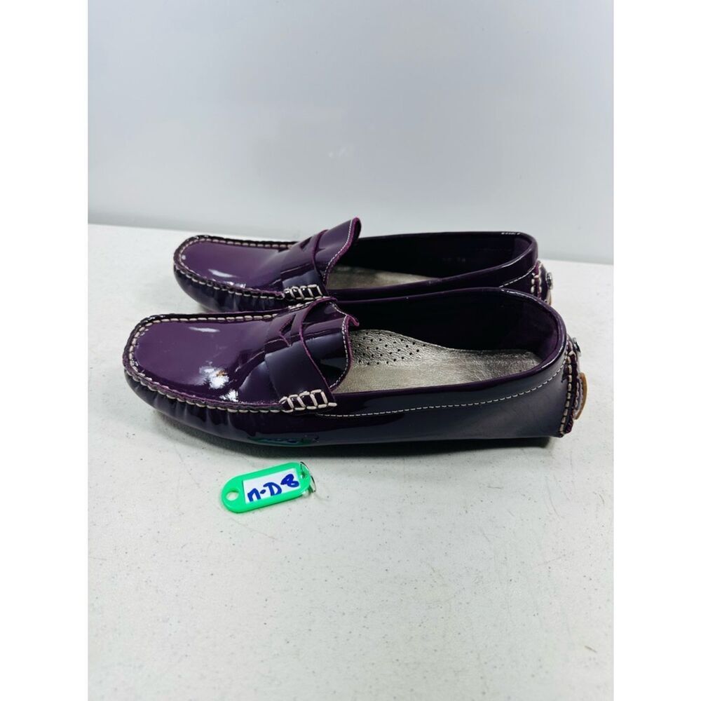 Cole Haan purple patent leather penny loafer shoes size 9B